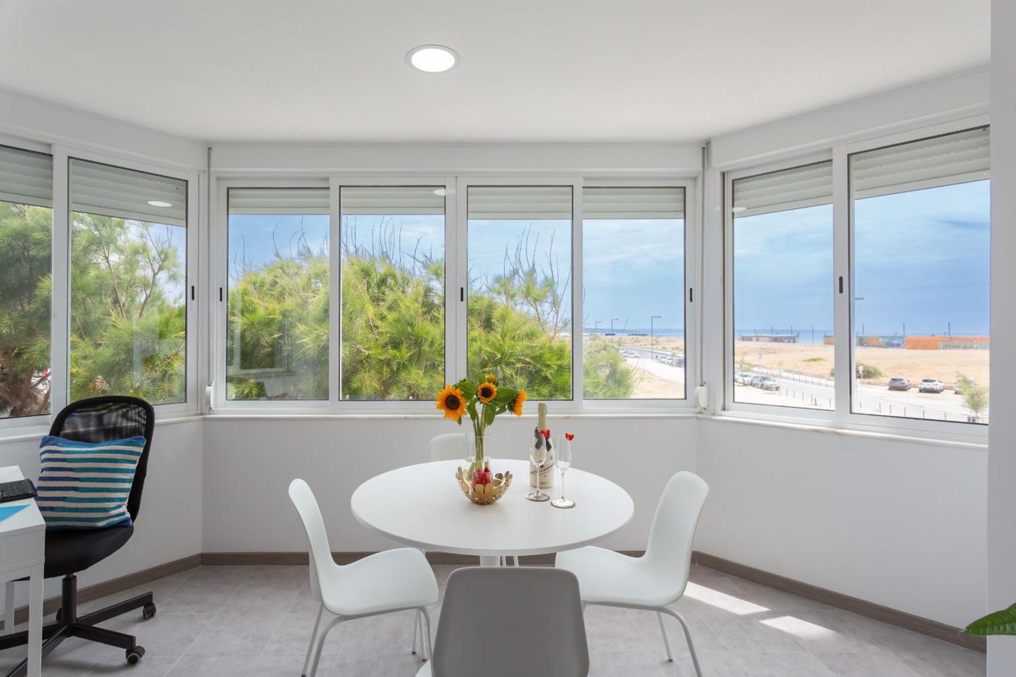 Beguest Beachfront Apartment Caparica Lisbon Costa de Caparica Eksteriør bilde